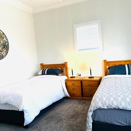 Holiday Home Close To Beach Private Parking 但尼丁 外观 照片